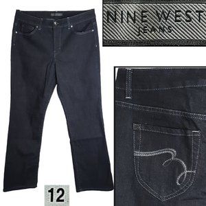 Blue "Sams Arielle Emb Boot" cut Jeans 🧾📐